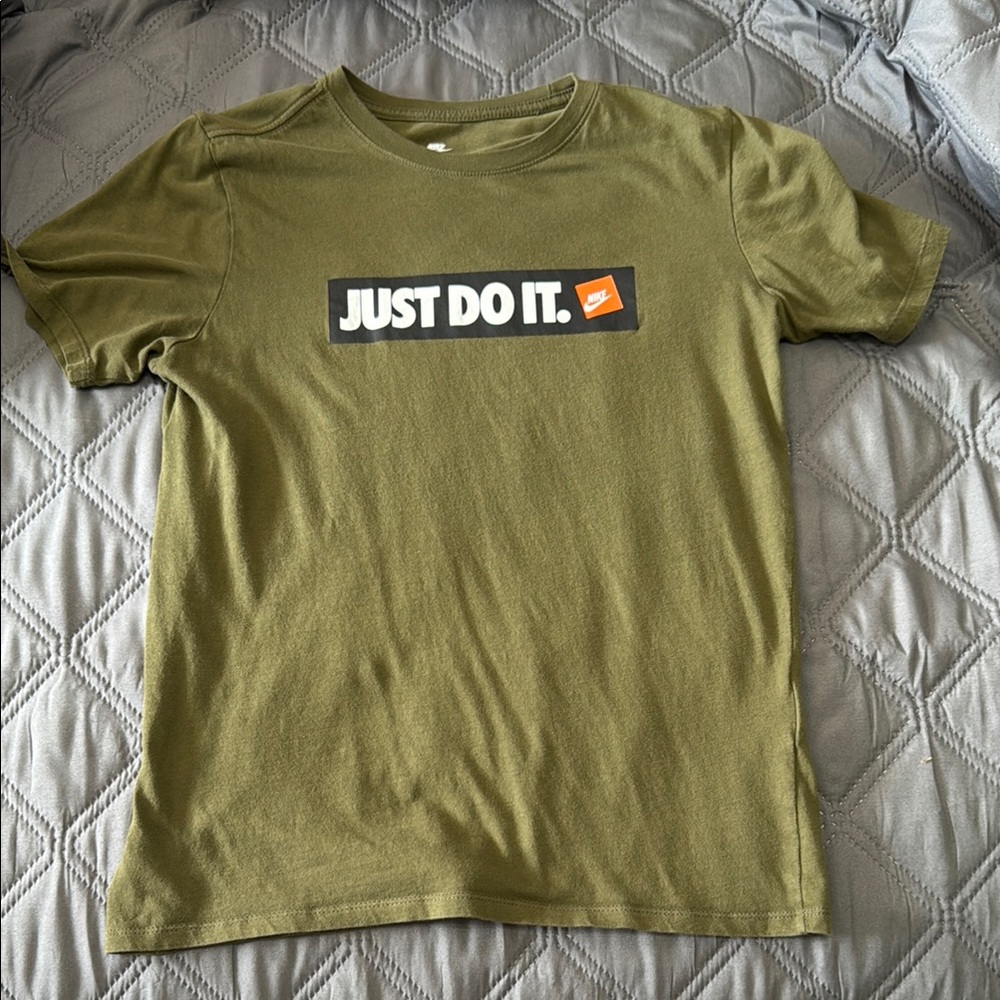 Nike Green Short Sleeve Tee Just Do It
